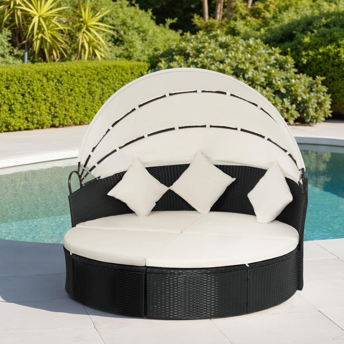 Round Rattan Daybed with Canopy