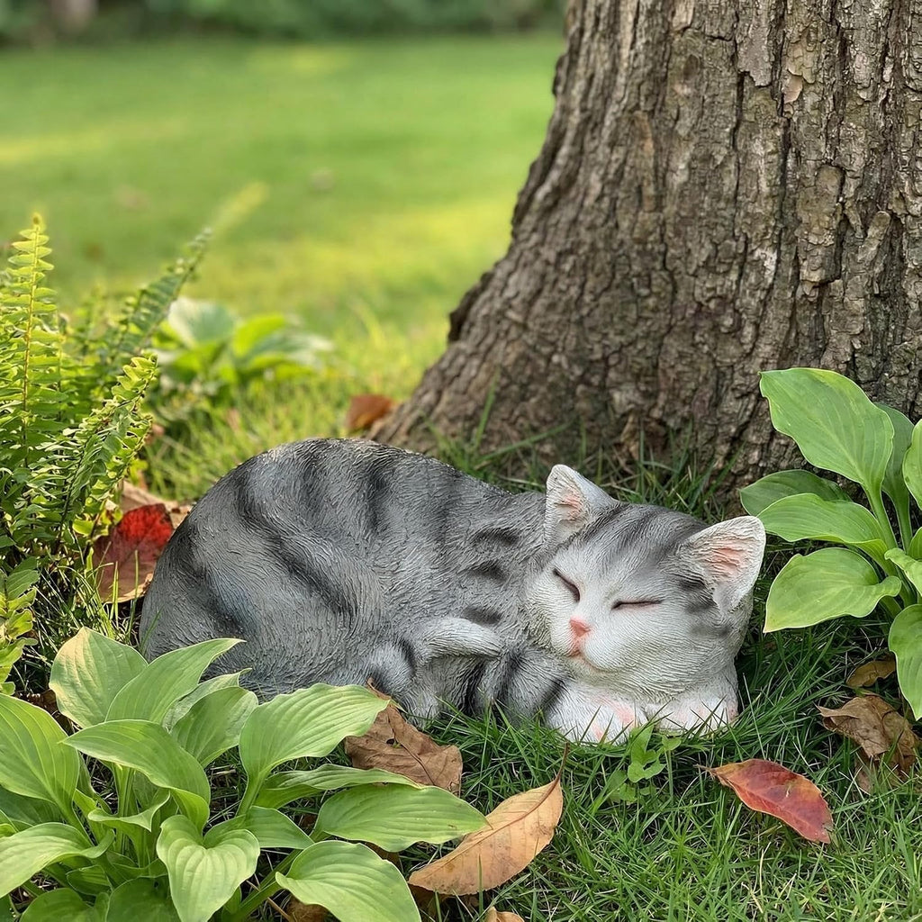 Resin Cat Garden Statue